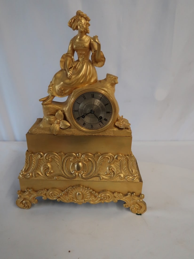 Beautiful French Gilt Figural Bronze Mantle Clock (1 of 4)