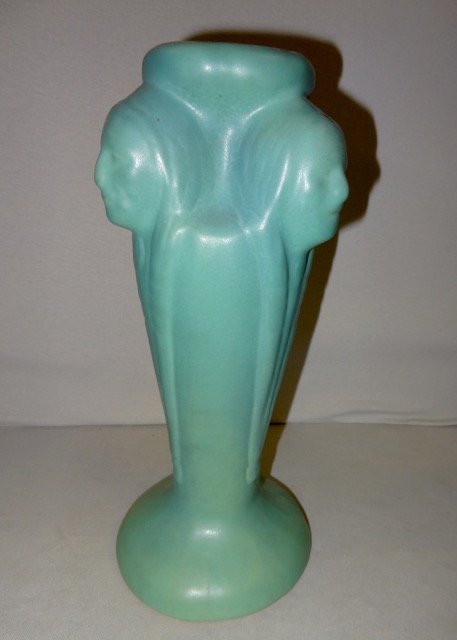 Vanbriggle Indian Vase (1 of 2)