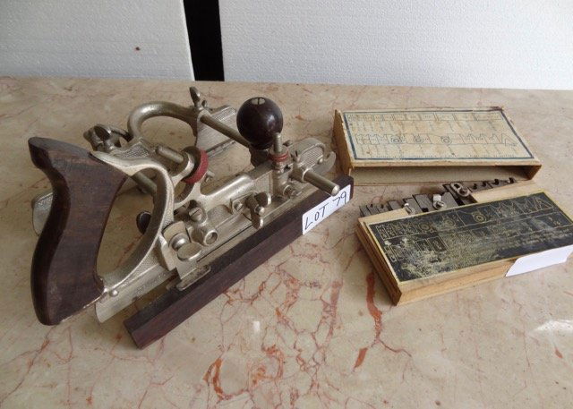 Stanley 45 W  Blades (1 of 1)