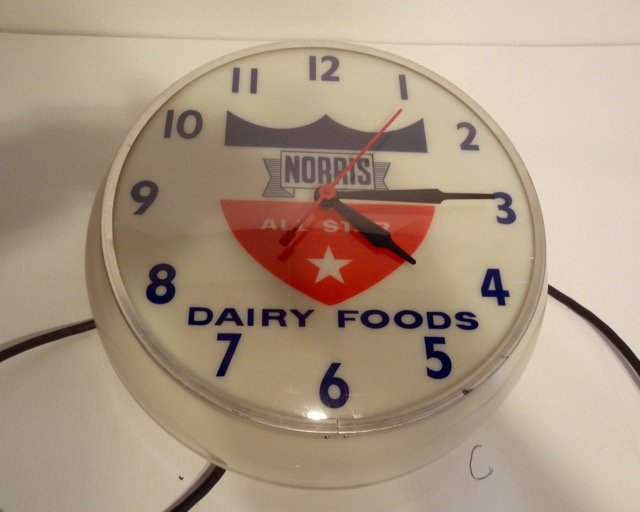 Rd. Norriss Dairy Advertising Clock (1 of 1)