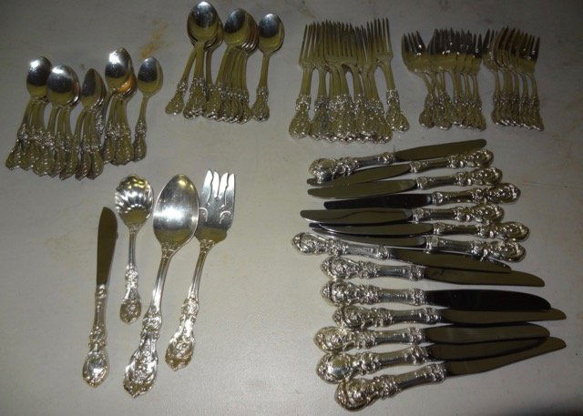 74 Pcs Set of Grand Barque Sterling Flatware (1 of 4)