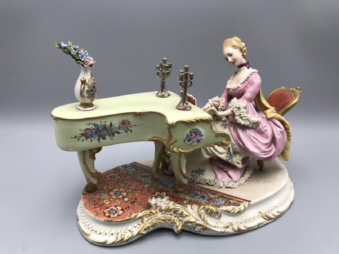 Capodimonte figurine, woman playing piano (1 of 4)