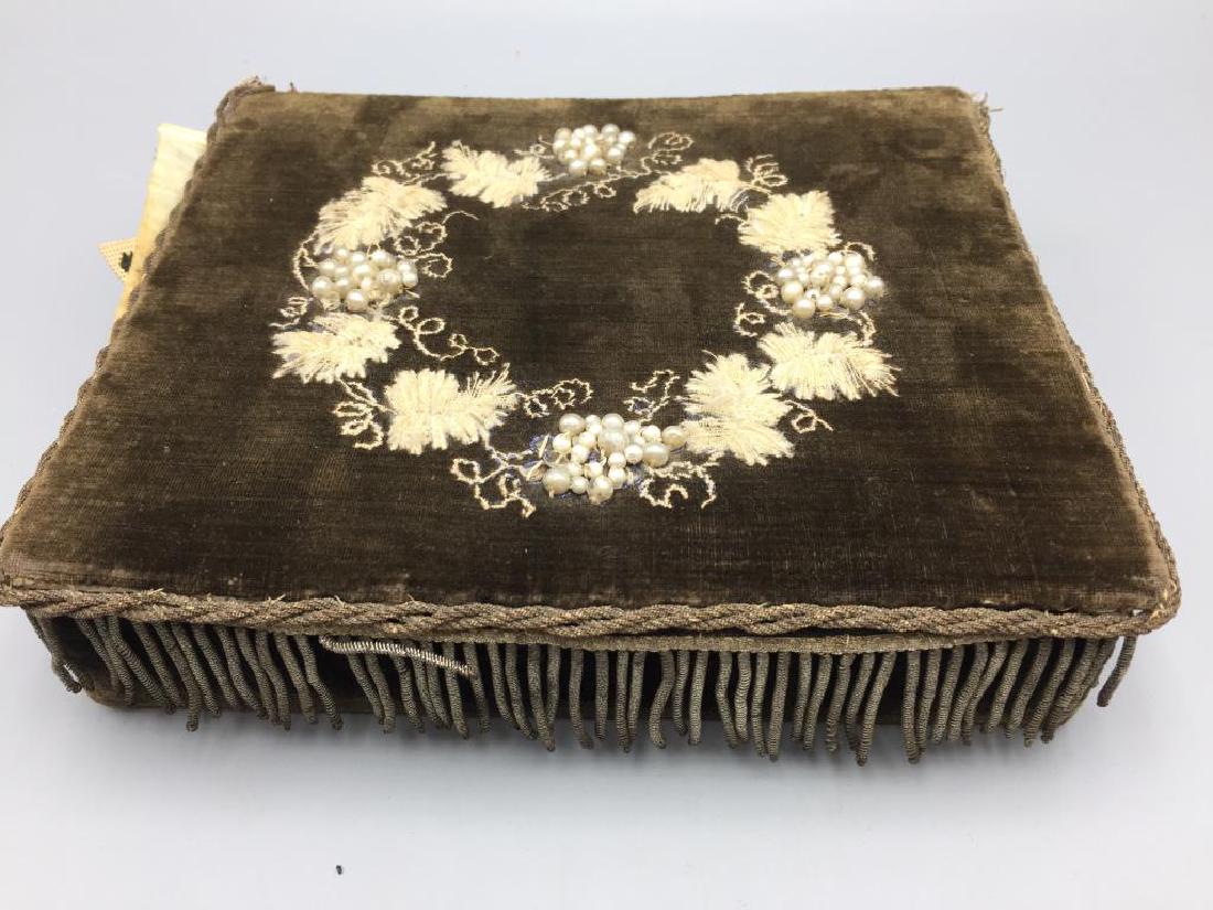Victorian dresser box w/ hand sewn samples (1 of 6)