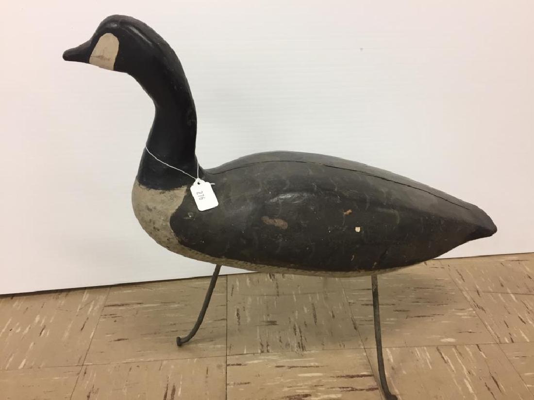 Early Carved and hand-painted wooden goose decoy (1 of 3)