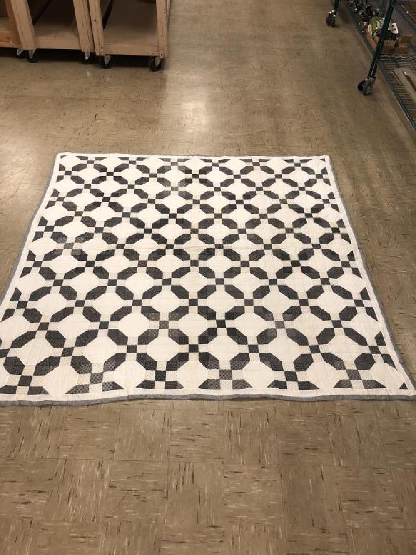 Antique patchwork quilt (1 of 11)