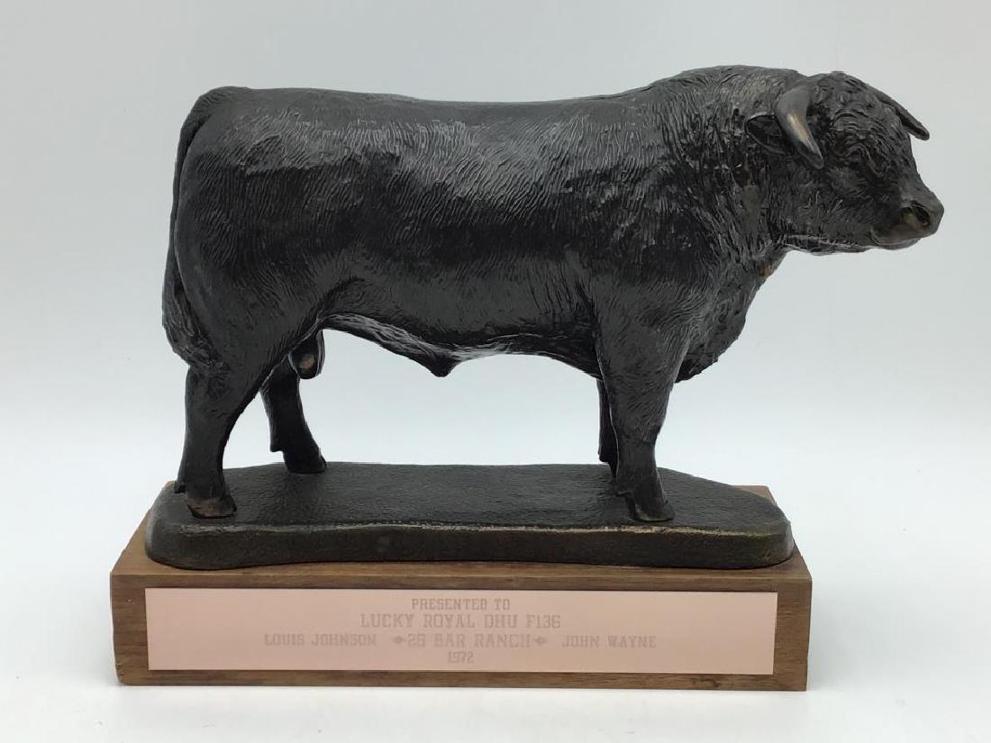 Presentation sculpture of Bull (1 of 5)