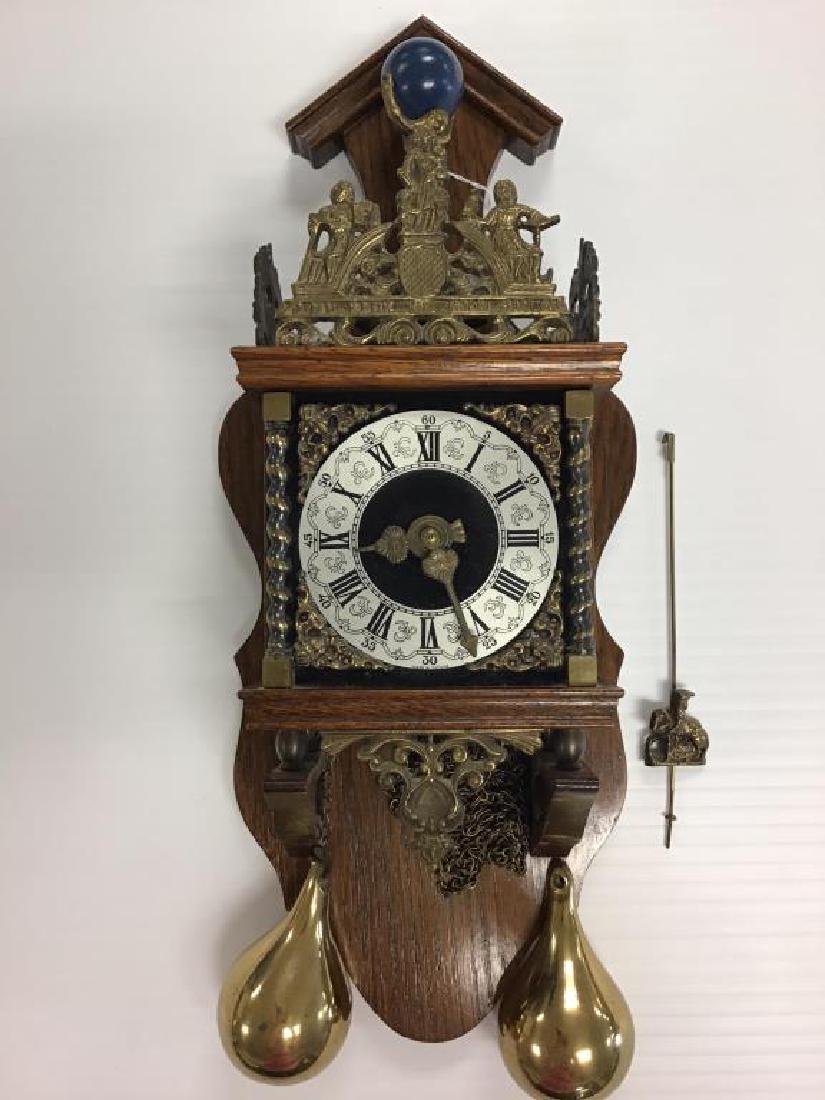 Modern Holland wall clock (1 of 6)