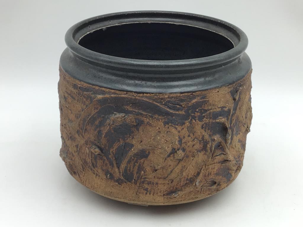 Littlejohn studio pottery planter: Modern Art pottery planter signed on bottom by artist, Victoria Little john, known for one of a kind pieces made using stoneware or earthenware. Good condition. Measures approximately 7 inches high wi