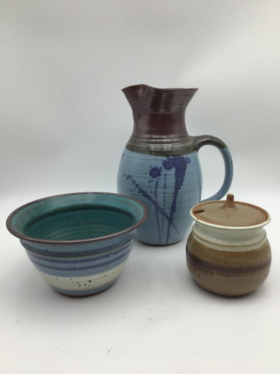 Gallucci Studio Pottery Pitcher & Bowls: Lot includes three earthenware items including a nice blue and brown pitcher, blue bowl and sugar jar with lid, missing spoon. Each is signed, "Gallucci" by Raymond Gallucci (American 1923 - 2005), pi