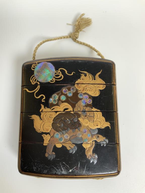 19th Century Japanese Inro: beautiful Japanese Lacquered medicine layer box, 4 section, foo dog with inlay abalone, 2.5 inches tall x 2 inches wide, some minor scuffs, see photos