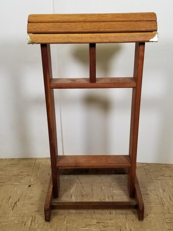 Wooden saddle stand Measures 35 inches tall x 19 inches: Measures 35 inches tall x 19 inches long x 16 inches wide at the base.