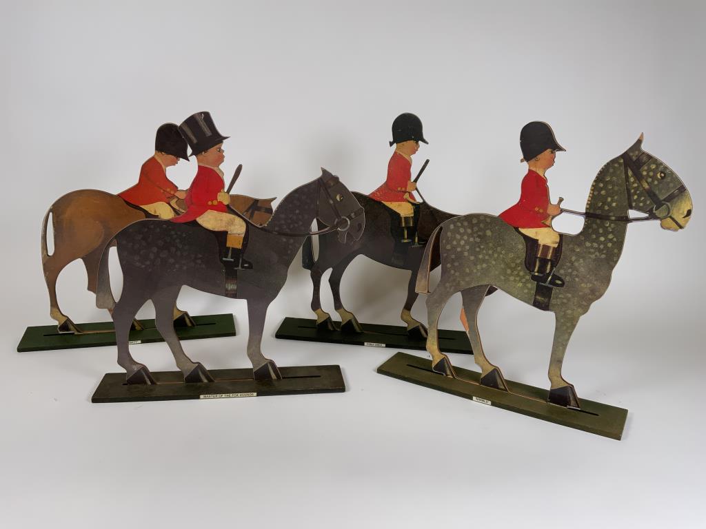 4 Duberry & Whatsit fox hunt dummy boards wood, back: wood, back reads Duberry & Whatsit ENGLAND and artist, 12 - 12.25 inches tall. Unsure if bases are correct to tops.