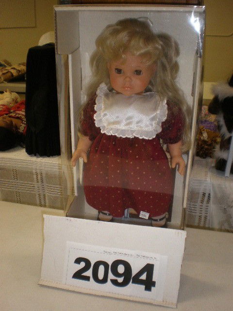 Lissi Fashion doll, 19" tall, original box and st: Lissi Fashion doll, 19" tall, original box and stand