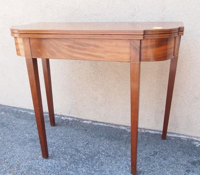 Game table: Hepplewhite style game table with string inlay