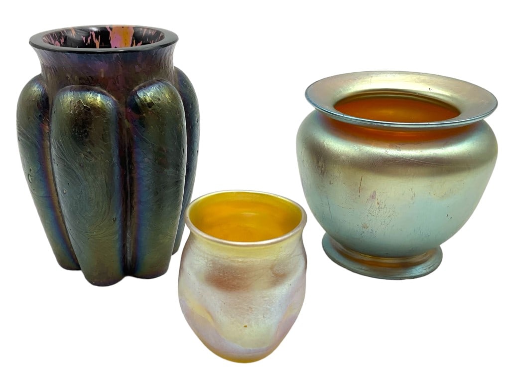 Tiffany Cordial, Iridescent Vases (1 of 8)