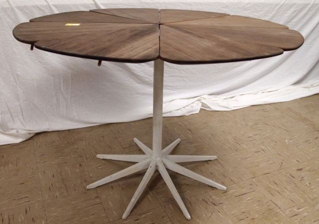 Knoll Dining Table: Knoll- Richard Schultz Petal dining table with redwood top; one of the wood petals has been glued.