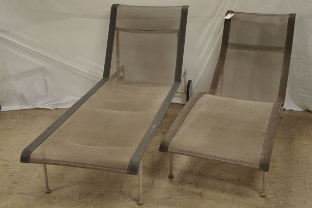Knoll 2 Chaise Lounges: Knoll-Richard Schultz 2 chaise lounges