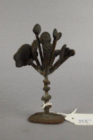 Klaus Ihlenfeld Bronze Sculpture: 5" Klaus Ihlenfeld bronze sculpture, depicting a spoon plant.