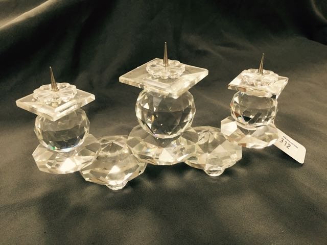 Swarovski Figure (1 of 2)