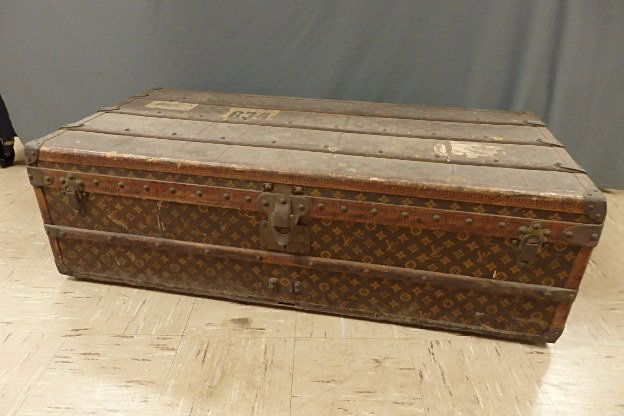 Louis Vuitton Paris London Trunk (1 of 10)
