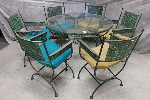 Shaver Hower cast iron patio set (1 of 9)