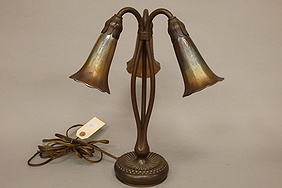Tiffany Studio Table Lamp First Image