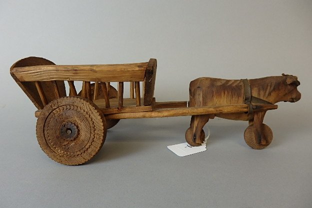 Primitive Wood Pull Toy (1 of 4)