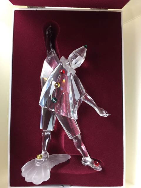 Swarovski Figure (1 of 2)