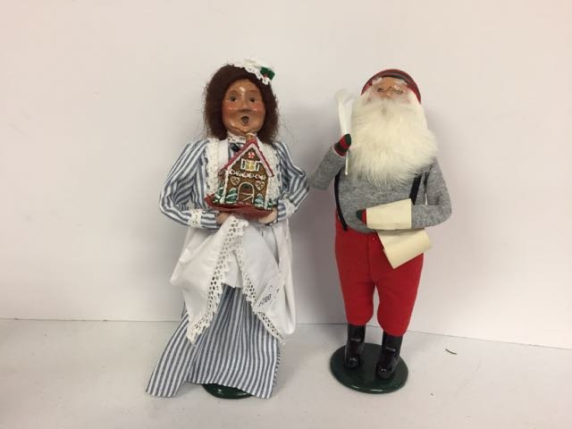 Byer's Choice Santa & Mrs. Claus: Santa, feather broken (1989) & Mrs. Claus(1997)