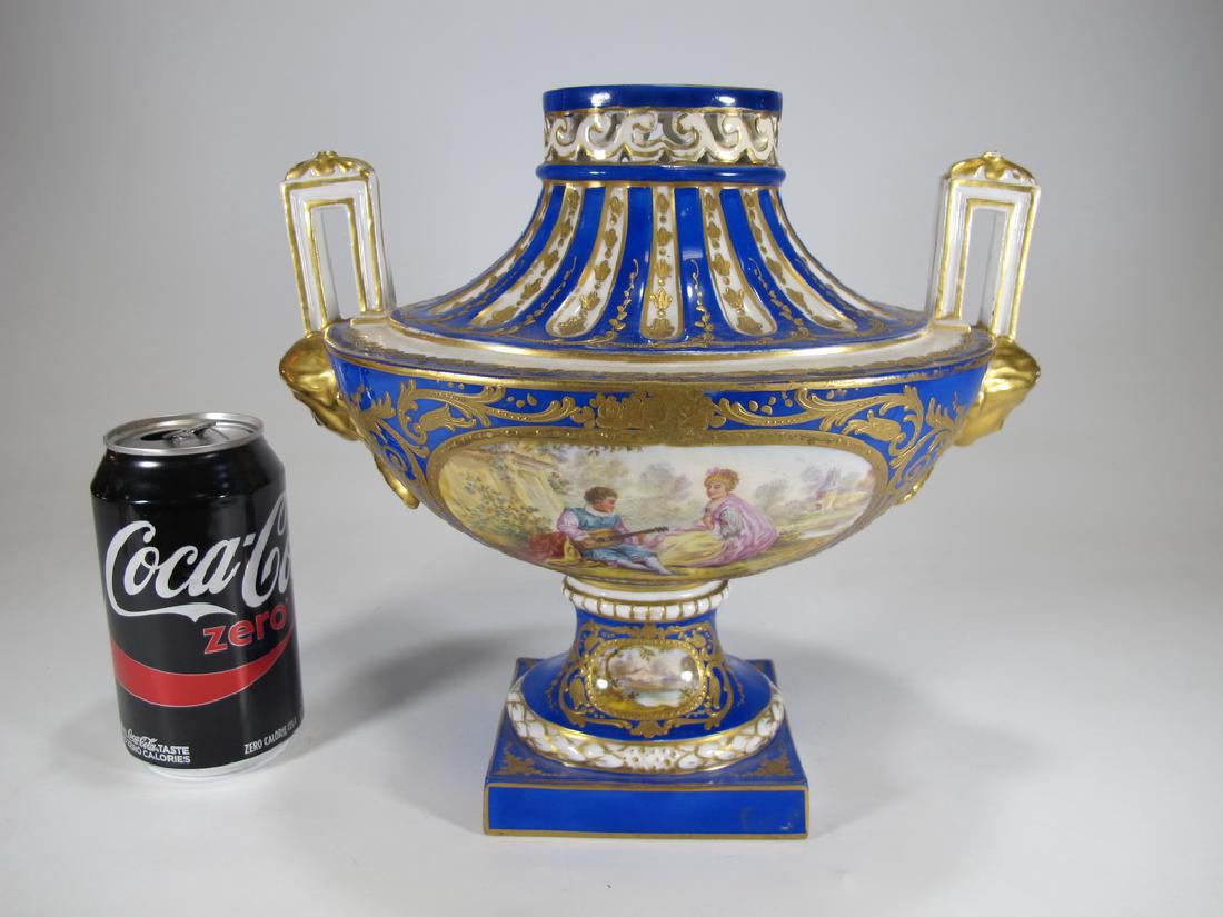 Antique French Sevres porcelain urn (1 of 8)