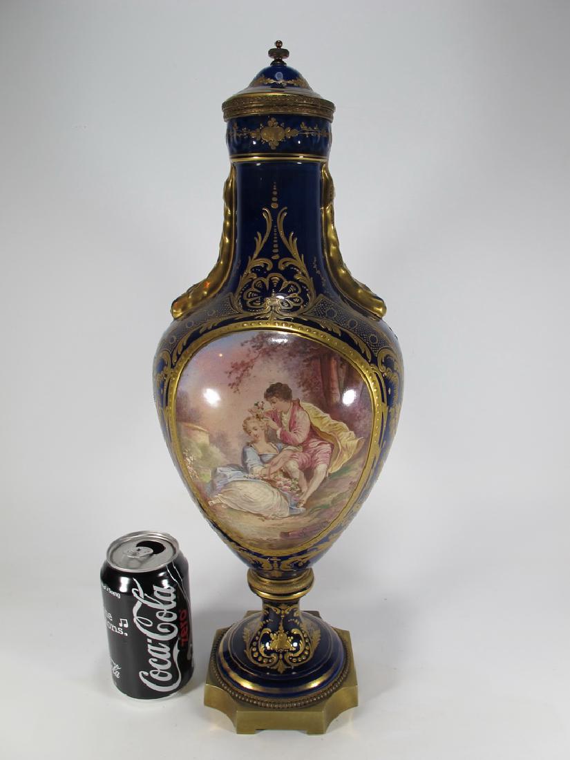 Antique French Sevres porcelain lided urn (1 of 9)