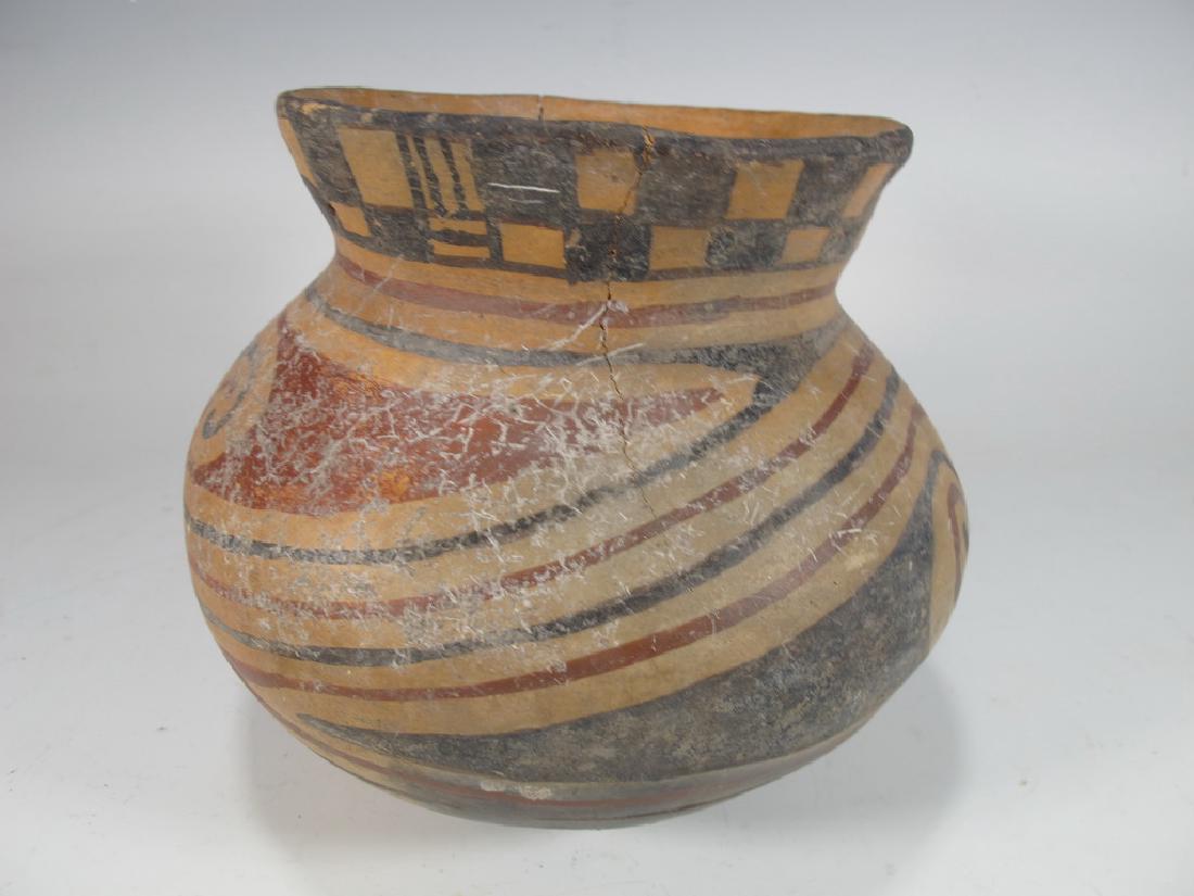 Antique probably Peruvian or Inca ceramic vase (1 of 6)