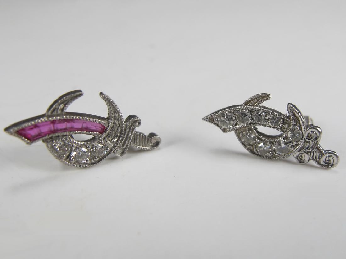 Lot of 2 Masonic diamond & rubi Shriners (1 of 4)