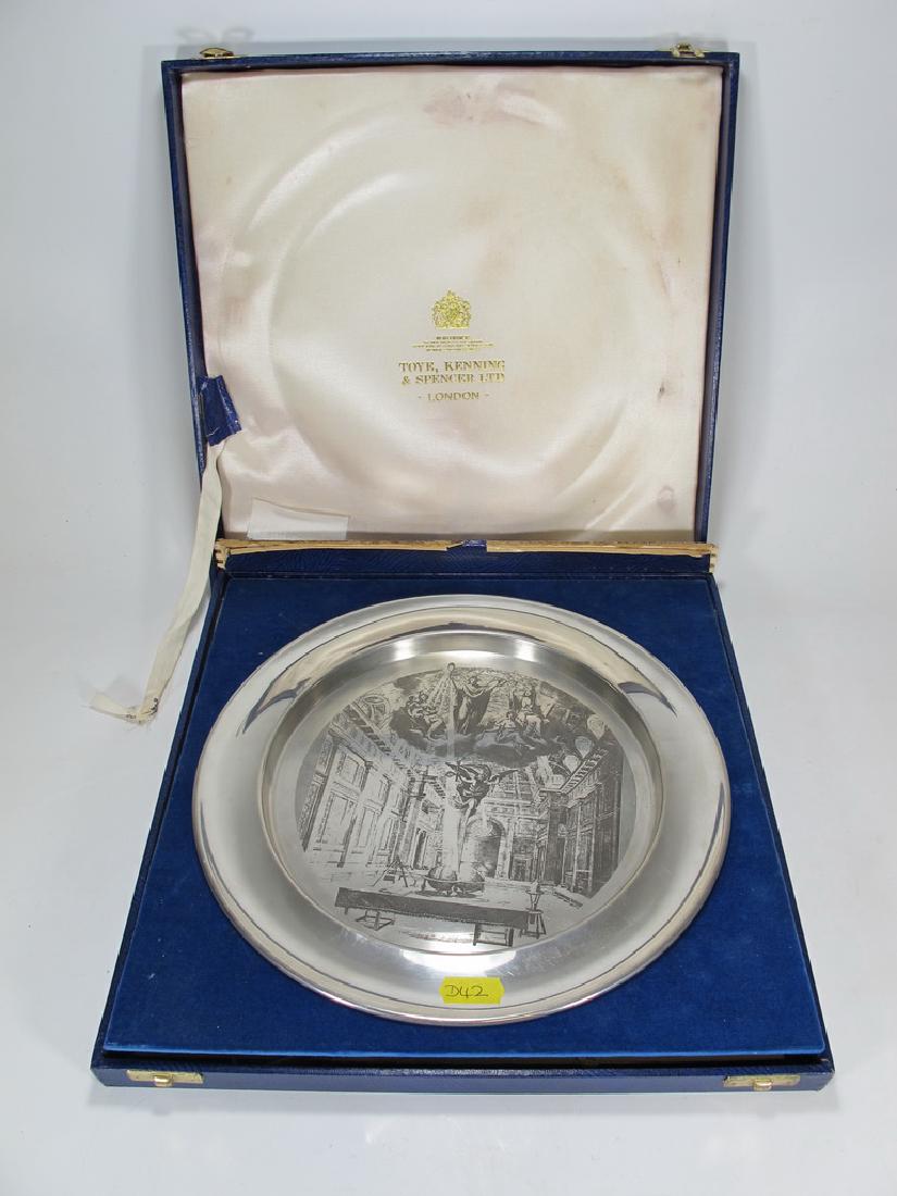 Toye Kenning & Spencer Ltd Masonic pewter plate (1 of 9)