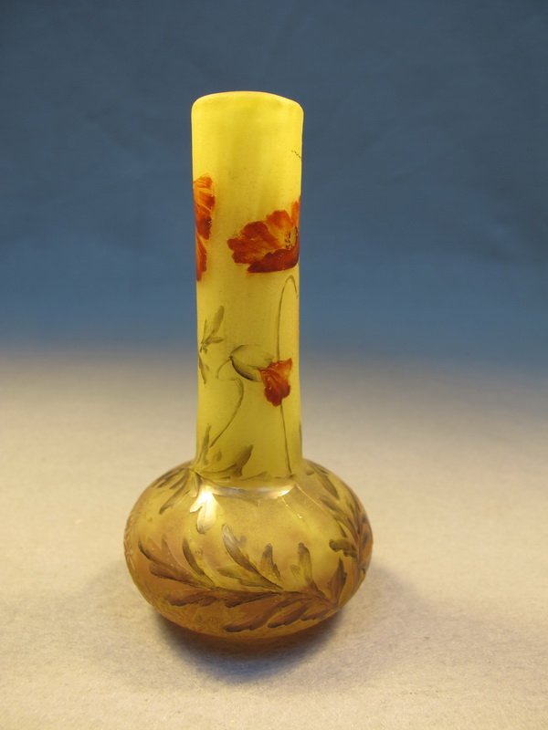 Daum Nancy painted glass vase: Daum Nancy painted glass vase, signed. 4 3/4" H. Shipping in USA is $ 30.00. International bidders ask for shipping before bid.