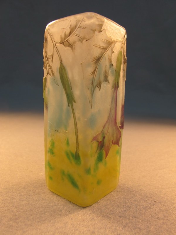 Daum Nancy cameo glass vase: Daum Nancy cameo glass vase, signed. 3 7/8" H. Shipping in USA is $ 30.00. International bidders ask for shipping before bid.