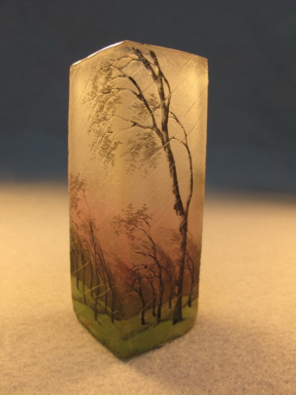 Daum Nancy cameo glass vase: Daum Nancy cameo glass vase, signed. 3 3/16" H. Shipping in USA is $ 30.00. International bidders ask for shipping before bid.