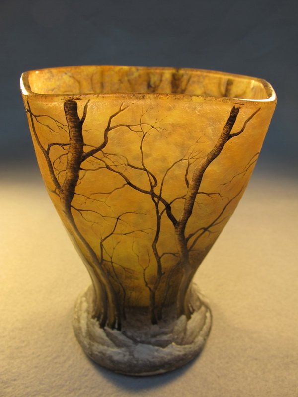 Daum Nancy cameo glass vase: Daum Nancy cameo glass vase, signed. 7" H. Shipping in USA is $ 30.00. International bidders ask for shipping before bid.