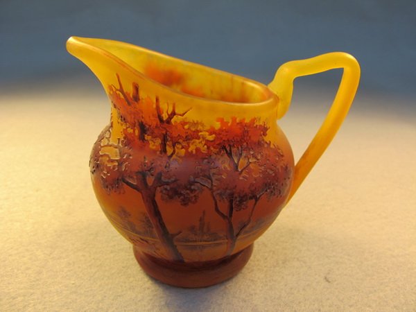 Daum Nancy cameo glass vase: Daum Nancy cameo glass vase, signed. 4 1/8" H x 4 1/4" W. Shipping in USA is $ 30.00. International bidders ask for shipping before bid.