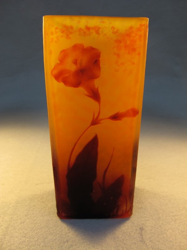 Daum Nancy cameo glass vase: Daum Nancy cameo glass vase, signed. 7 3/4" H. Shipping in USA is $ 30.00. International bidders ask for shipping before bid.