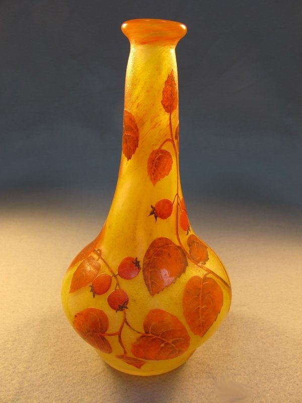 Daum Nancy cameo glass vase: Daum Nancy cameo glass vase, signed. 8 1/2" H. Shipping in USA is $ 30.00. International bidders ask for shipping before bid.