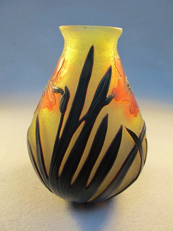 Daum Nancy cameo glass vase: Daum Nancy cameo glass vase, signed. 7 3/8" H. Shipping in USA is $ 30.00. International bidders ask for shipping before bid.