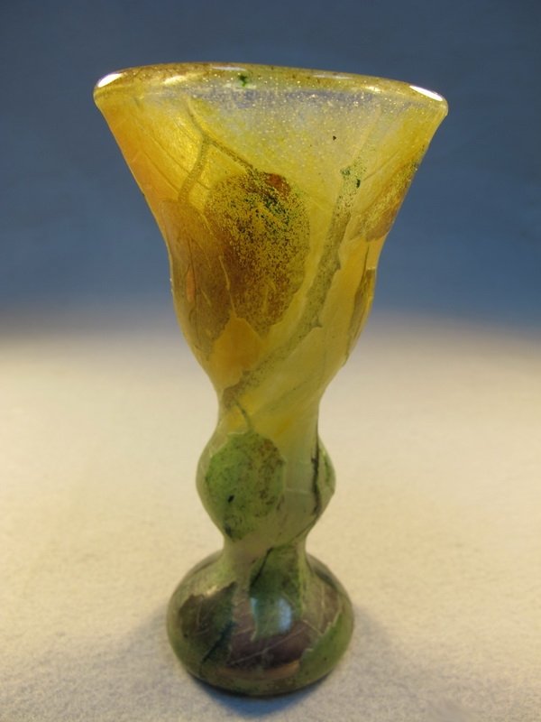 Daum Nancy cameo glass vase: Daum Nancy cameo glass vase, signed. 6 1/2" H. Shipping in USA is $ 30.00. International bidders ask for shipping before bid.