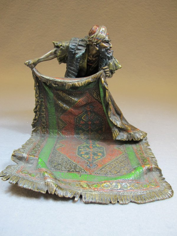 Franz Bergman Orientalist Vienna Bronze: Franz Bergman Orientalist Vienna Bronze, signed. 7" H x 7 1/2” W. Shipping in USA is $ 35.00 plus insurance. International bidders ask before bid.