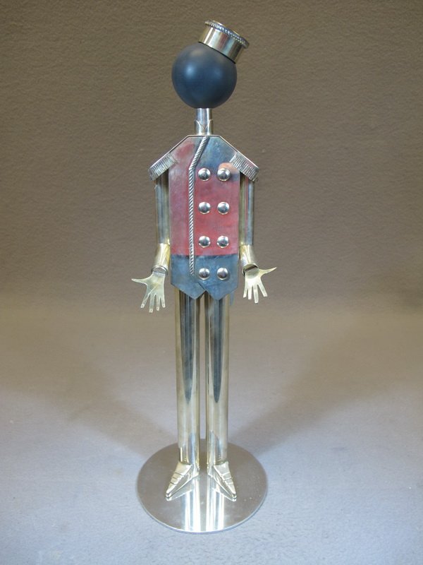 Signed Franz Hagenauer Austrian sculpture: Signed Franz Hagenauer Austrian sculpture, marked. Not sure if is an original piece from the artist. 18 7/8” H. Shipping in USA is $ 35.00. USA or International bidders ask for shipping before bid.