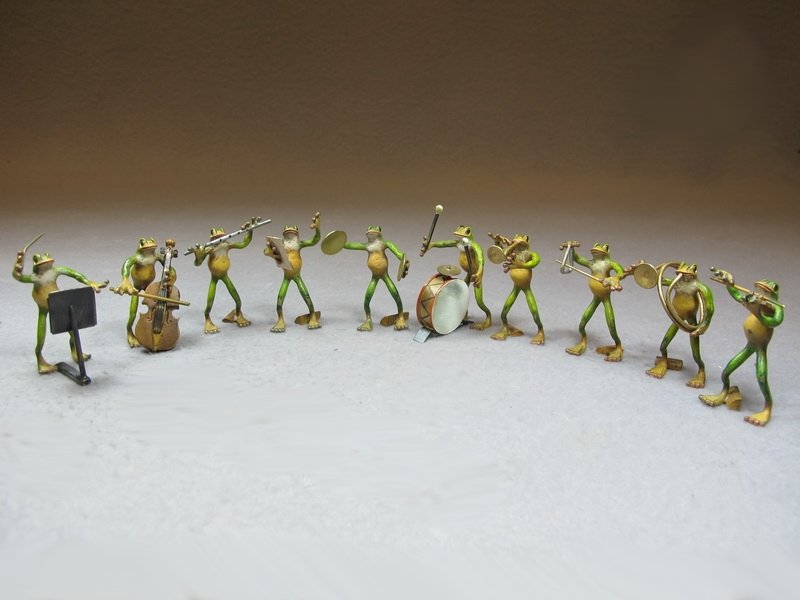 Franz BERGMAN (1898-1963) Vienna bronze 10 frogs playin: Franz BERGMAN (1898-1963) Vienna bronze 10 frogs playing instruments sculptures, marked, original painting. 2” H. Shipping in USA is $ 25.00 plus insurance. International bidders ask for shipping be