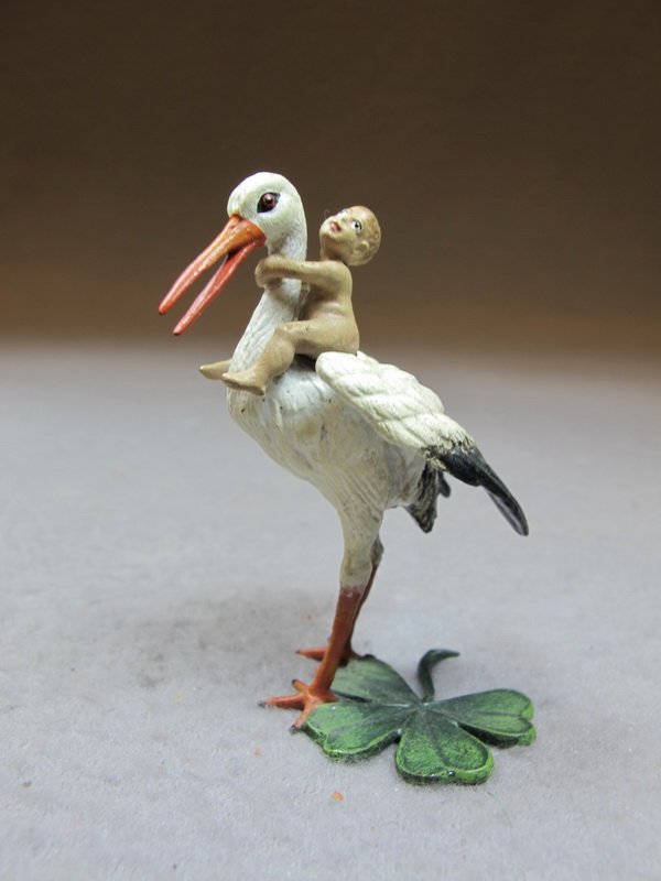 Franz BERGMAN (1898-1963) Vienna bronze white stork & a: Franz BERGMAN (1898-1963) Vienna bronze white stork & a baby sculpture, marked, original painting. 2 1/2” H. Shipping in USA is $ 10.00 plus insurance. International bidders ask for shipping before 