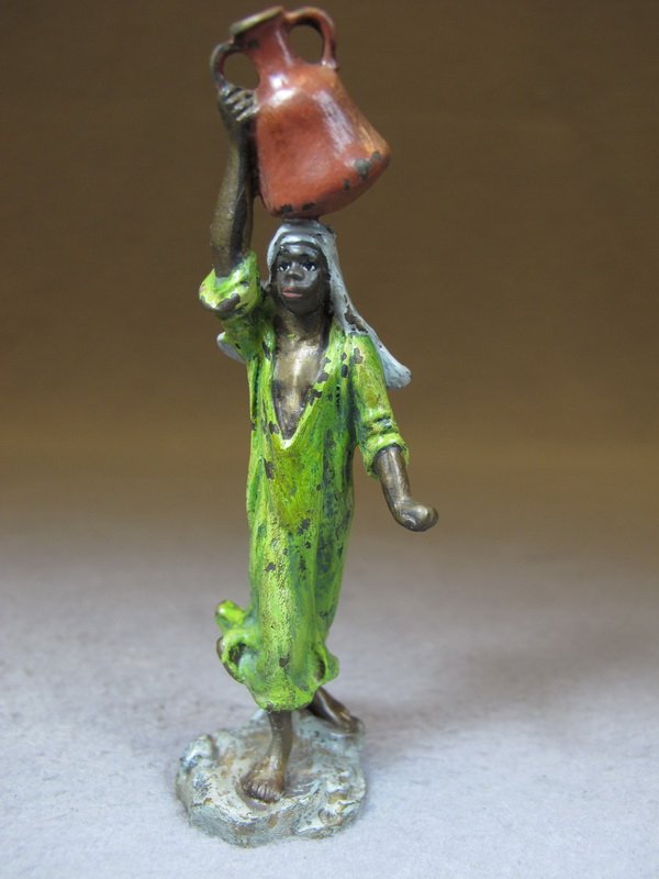 Franz BERGMAN (1898-1963) Vienna bronze orientalist: Franz BERGMAN (1898-1963) Vienna bronze orientalist sculpture, marked, original painting. 4 1/4” H. Shipping in USA is $ 10.00 plus insurance. International bidders ask for shipping before bid.
