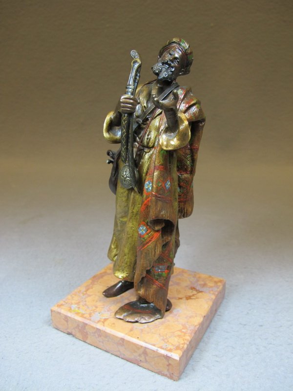 Franz BERGMAN (1898-1963) Vienna bronze man sculpture: Franz BERGMAN (1898-1963) Vienna bronze man sculpture with a marble base, signed, original painting. 7” H just the bronze. Shipping in USA is $ 10.00 plus insurance. International bidders ask for sh