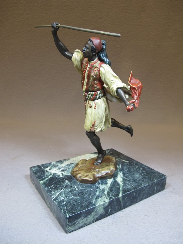 Franz BERGMAN (1898-1963) Vienna bronze men runing scul: Franz BERGMAN (1898-1963) Vienna bronze men runing sculpture with a marble base, signed, original painting. 10” H just the bronze. Shipping in USA is $ 30.00 plus insurance. International bidders as